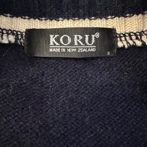 Wool cardigan - Picture 2 of 2